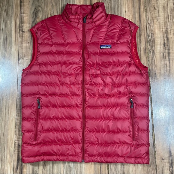 Patagonia Men's Down Sweater Vest Puffer Red Size Medium Style 84621